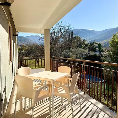 別荘 Casa Felice 1910 Introdacqua